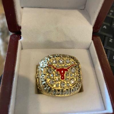 University of Texas Longhorns replica 1999 Cotton Bowl Champions ring