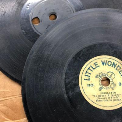 VINTAGE RECORDS, VINYL ALBUMS, OVER 350 RECORDS, most are 78 rpm