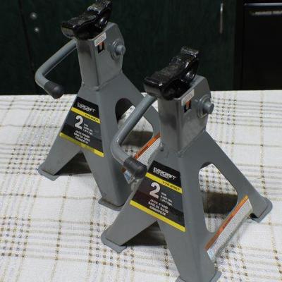 Lot 89: (2) Gray Automobile Two Ton Jack Stands
