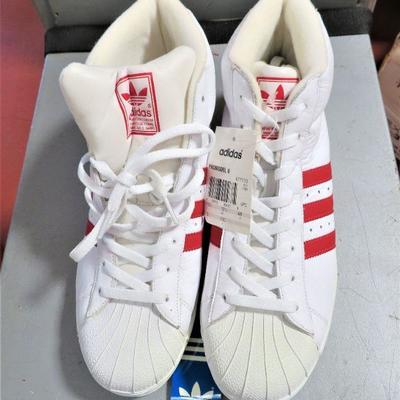NEW Size 13 MENS Adidas SNEAKERS High Tops Red & White shoes NWT
