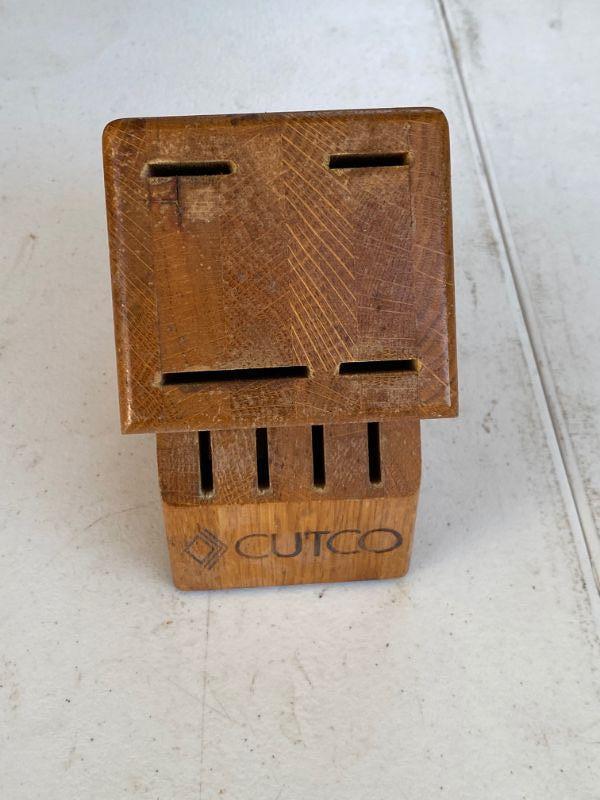 Cutco knife block