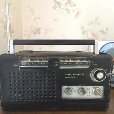 Transister Radio SR J808FAb3 Band Standard FM/AM Radio