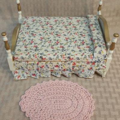 Miniature Dollhouse Floral Bed & Pink Rug