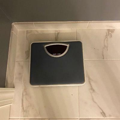 Bathroom Scale - Black