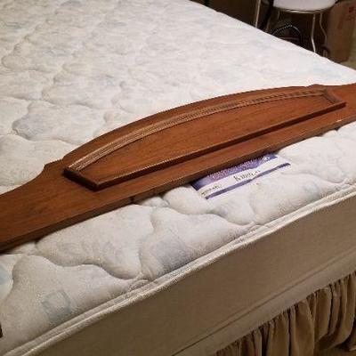 Lot #48  Thomasville Queen Sized bed with clean Serta mattress