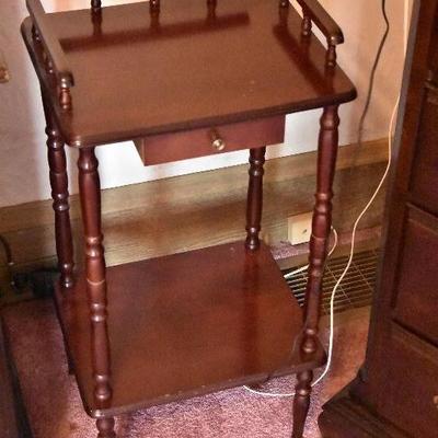 M Lot 16: Small Telephone Table