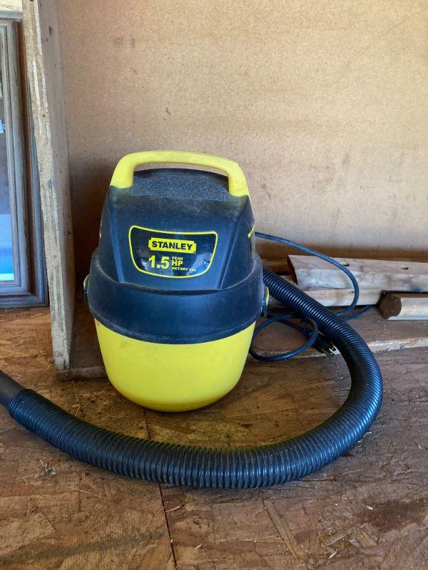 Stanley 1.5HP shop vac