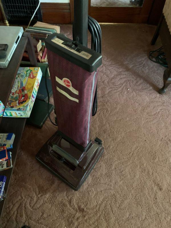 Hoover upright self propelled vacuum