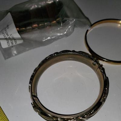 Bracelet Lot
