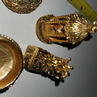 Small Fold Tone Trinkets