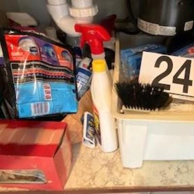 LOT#24: Kitchen Cleaning Supplies Lot