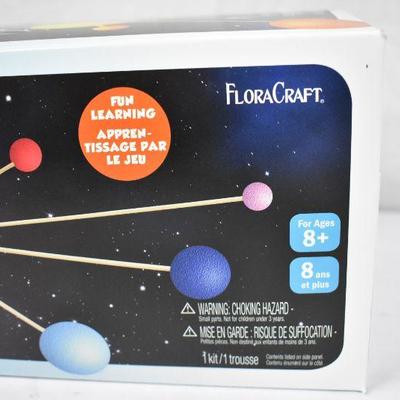 FloraCraft Foam 17 Piece Solar System Kit White - New