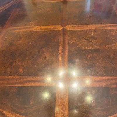 Beautiful Round Dining Room Table with Leaves