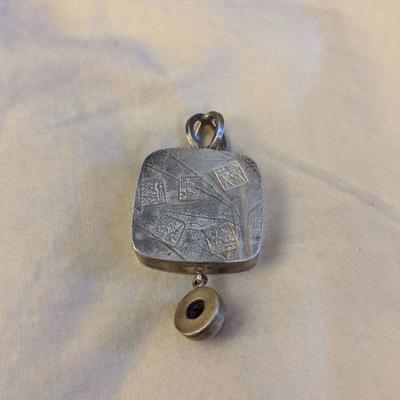 nice sterling silver pendant 