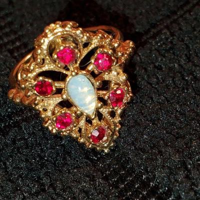 18k HGE Ruby ring