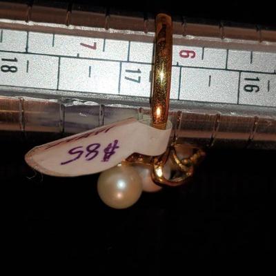 3 Cultured Pearl Ring