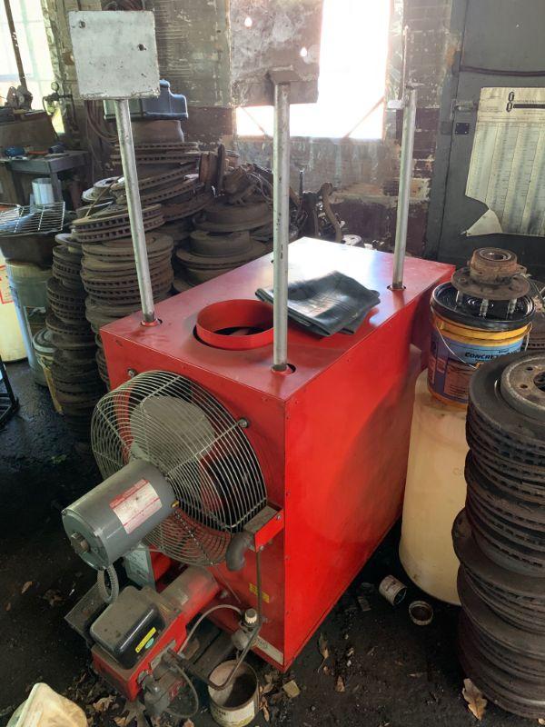 Used oil heater / never used MSRP 4500