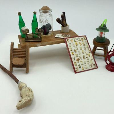 estate dollhouse miniatures