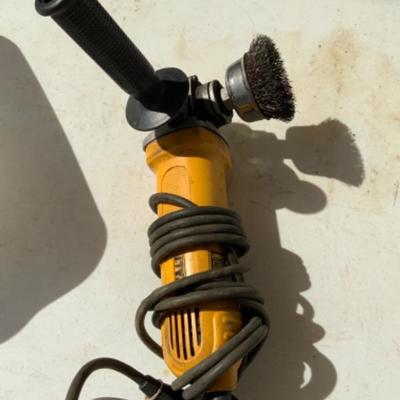 Craftsman drill q]and DeWalt grinder both work  lot 2673