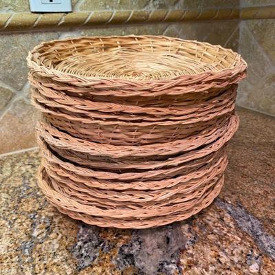 Basket Weave Plate Holders