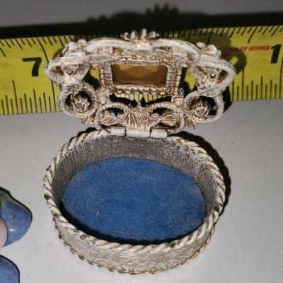 Light Blue Trinkets