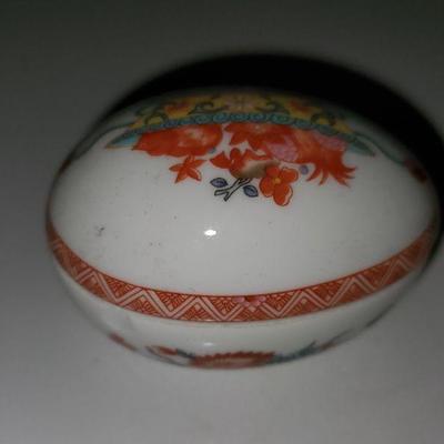 Collectors Small Egg