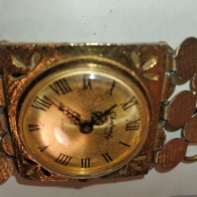Rhapsody 17 Jewel Watch