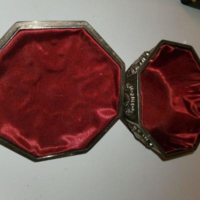 Silver trinket Box
