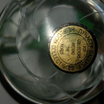 Dynasty Gallery Paperweight 