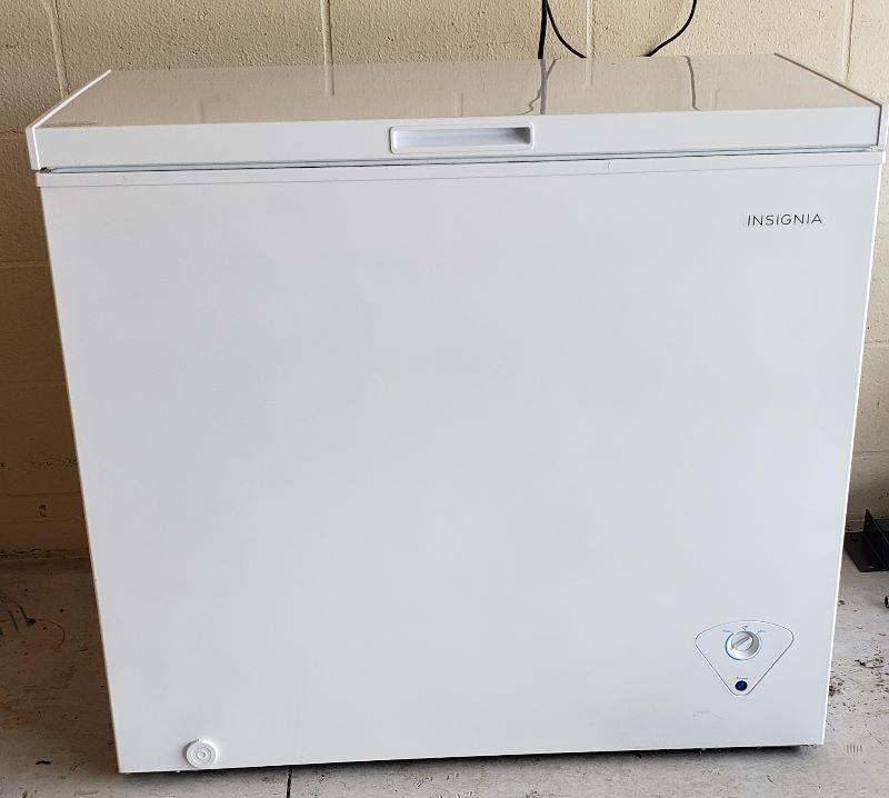 Insignia Freezer