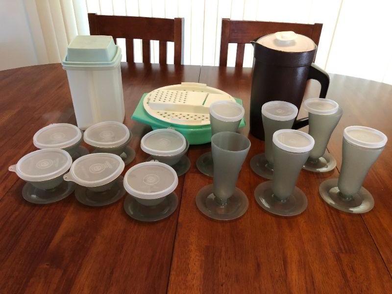 tupperware vintage lot