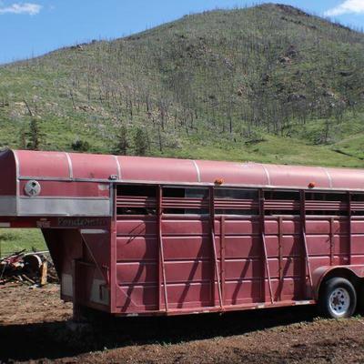 Ponderosa™ Large Livestock Trailer (20' x 6' inside area for stock + 7' storage over the truck bed for total of 27' long)