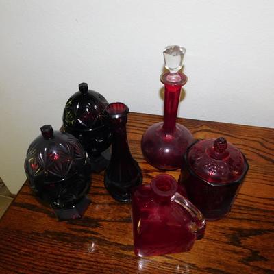 LOT 12 Red Glass grouping 6 pieces