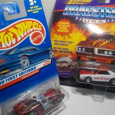 Hot wheels "Arachnorod" car racer & famous "Drag-on Lady.
