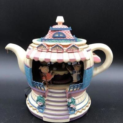 1992 House of Lloyd  Hideaway Musical Tea Pot Party in a teapot
