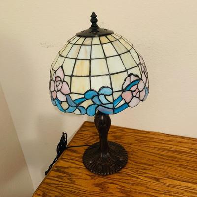 LOT 96. Table Lamp with Faux Stained Glass Shade 