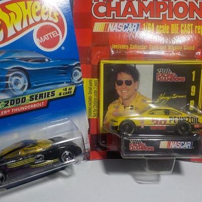 Chrysler Thunderbolt and Pennzoil 1999 racer