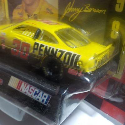 Chrysler Thunderbolt and Pennzoil 1999 racer