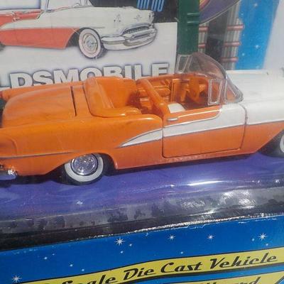 1/43 scale "Star Fire Oldsmobile" classic.
