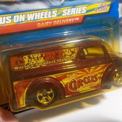 Elvis edition #2 racer and hot wheels Diary delivery circus.