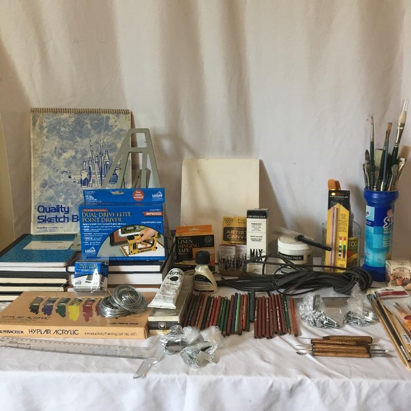 Lot 29 Art Supplies