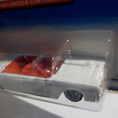 Hot Wheels 64 Lincoln and 60's chevy show stopper.