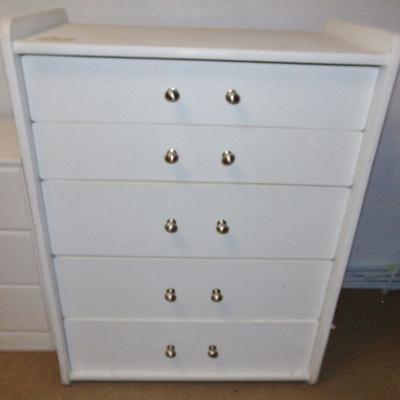 LOT 6  TWO CHEST OF DRAWERS