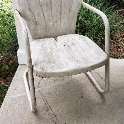 Vintage Chairs/Plants Lot