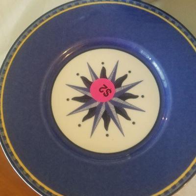 Set of 2 Victoria Beale Casual Small Plates "Williamsburg"
