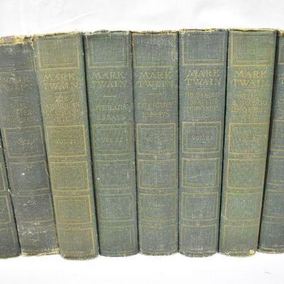 22 GREEN Hardcover Fiction Books by Mark Twain, Volumes 1-11, 16-22, 22-25