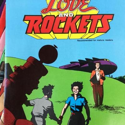 33 Issues of Love and Rockets Comic Books #`1 included. Excellent condition