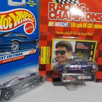 Hot. wheels  Grease Lighting and speepster # 74