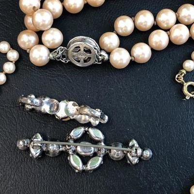 Lot Of Vintage Pearl and Rhinestone Jewelry