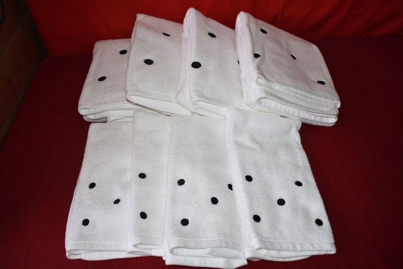 Lot 54, Kate Spade White, Black Polka Dot Towels, 8 piece set, 4